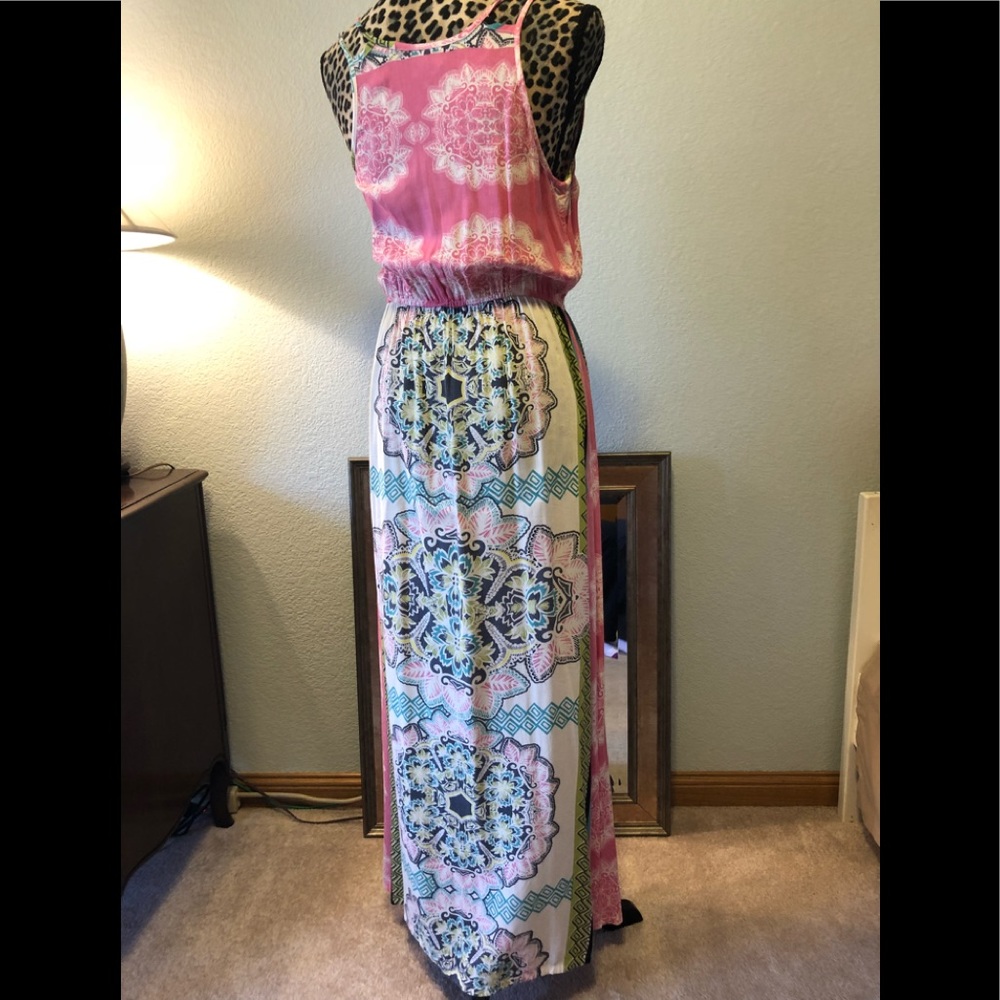 Gorgeous Patterned Sundress, Size Medium. - image 3